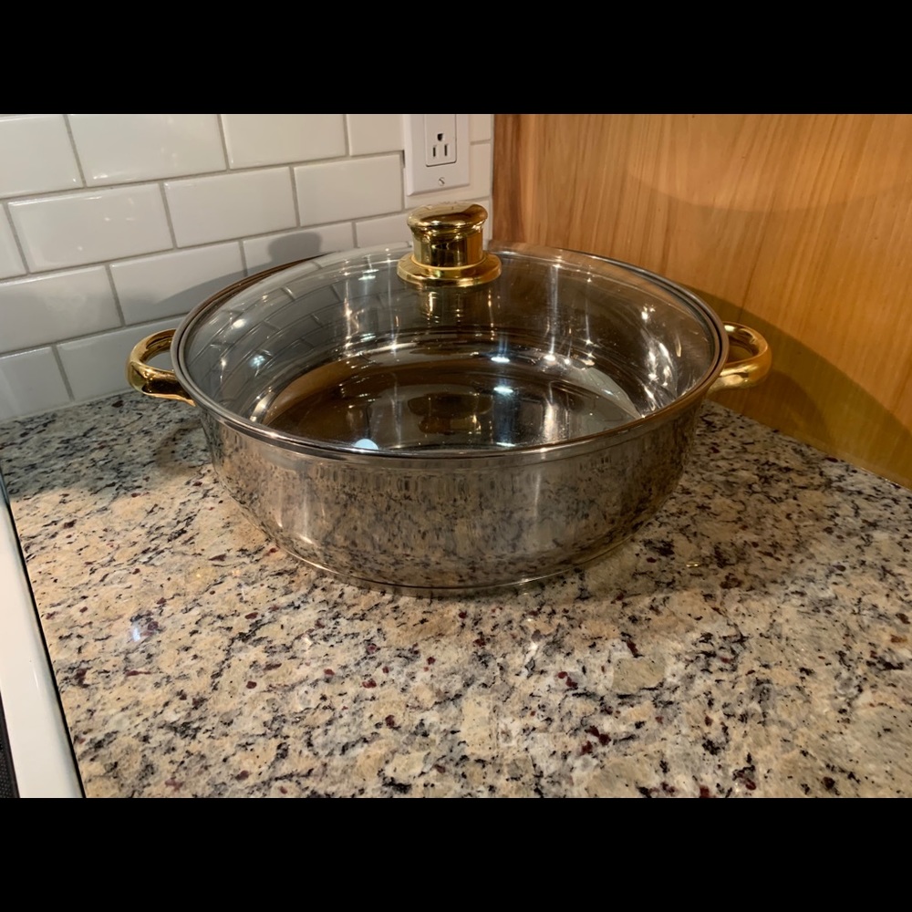 Command Performance 12" Skillet with Lid